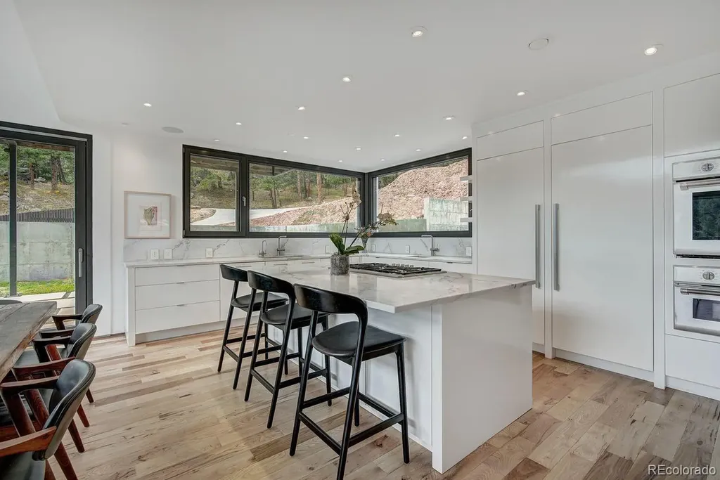 228 Lion Point Boulder CO 80302