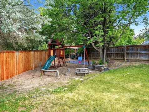 9464 Bexley Drive Littleton CO 80126