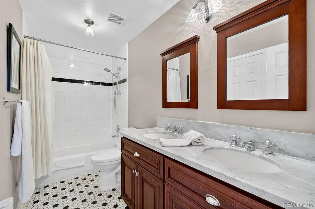1074 Princeton Drive Longmont CO 80503
