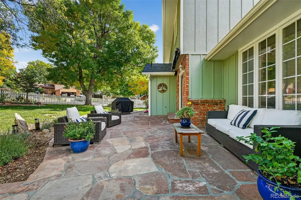 1074 Princeton Drive Longmont CO 80503