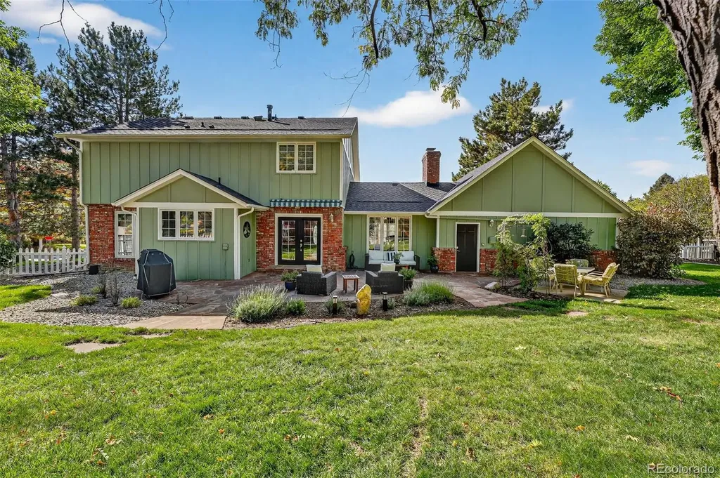1074 Princeton Drive Longmont CO 80503