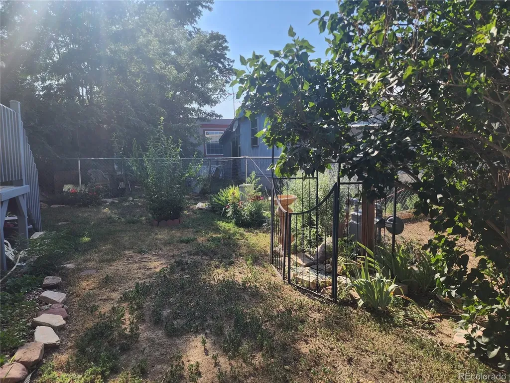 1400 S Collyer Street S Longmont CO 80501