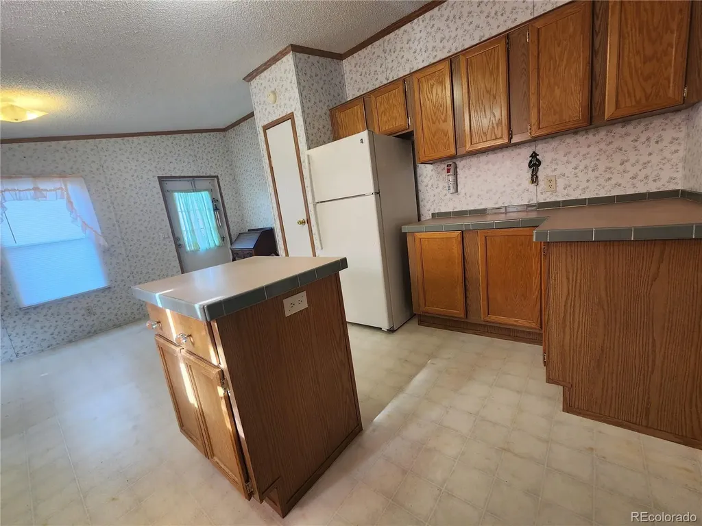 1400 S Collyer Street S Longmont CO 80501