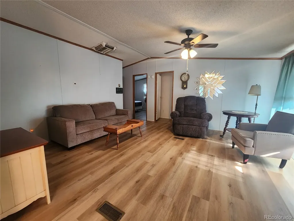 1400 S Collyer Street S Longmont CO 80501