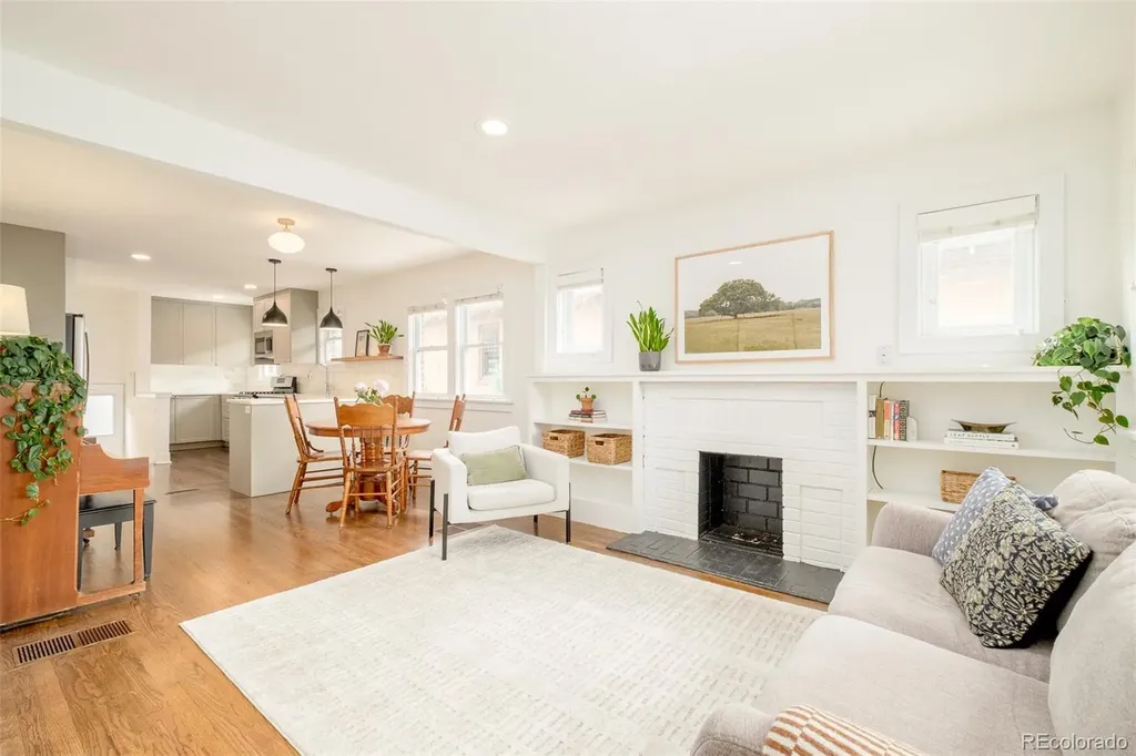 3228 N Fillmore Street Denver CO 80205