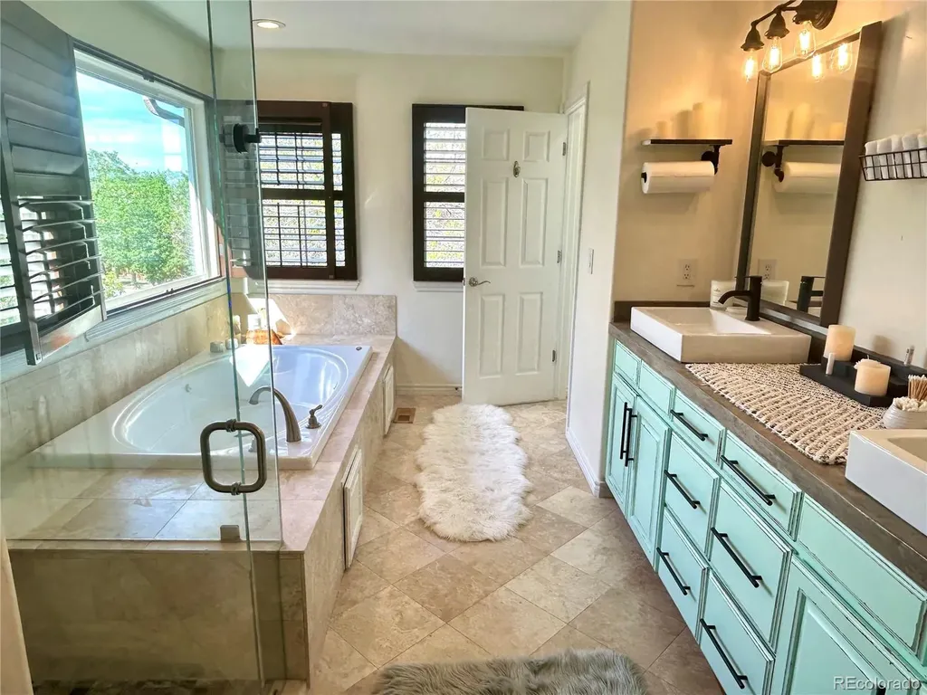 625 Malvern Court Castle Pines CO 80108