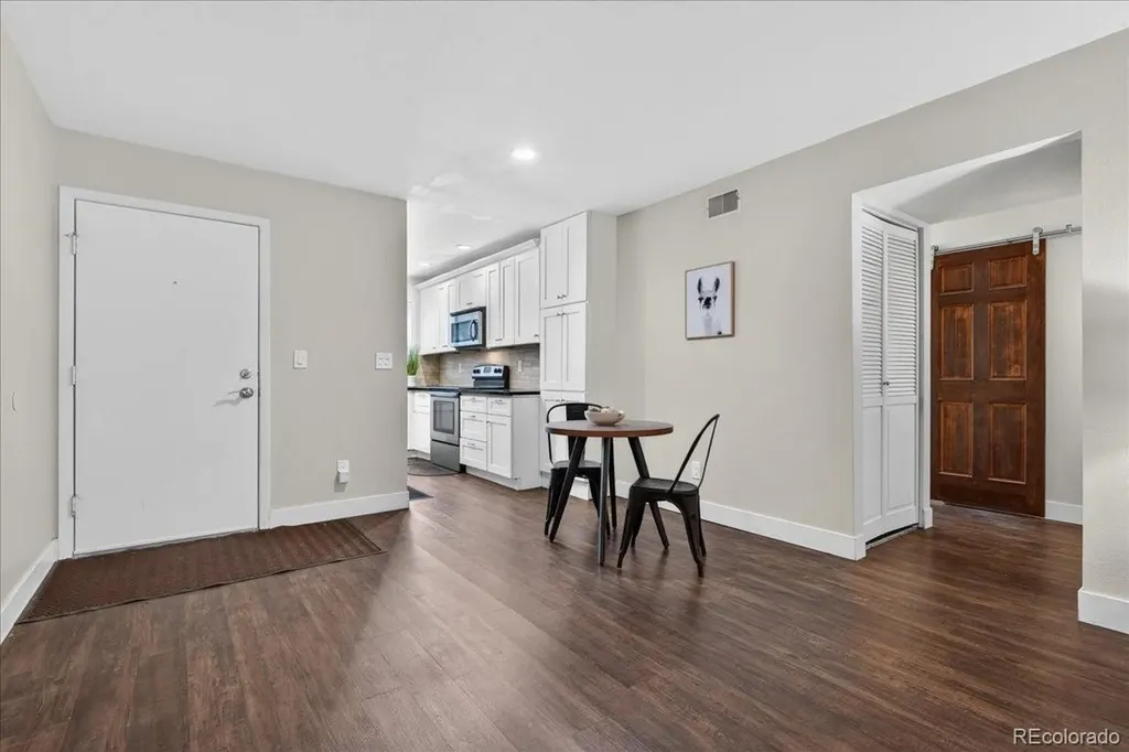 433 Wright Street Lakewood CO 80228