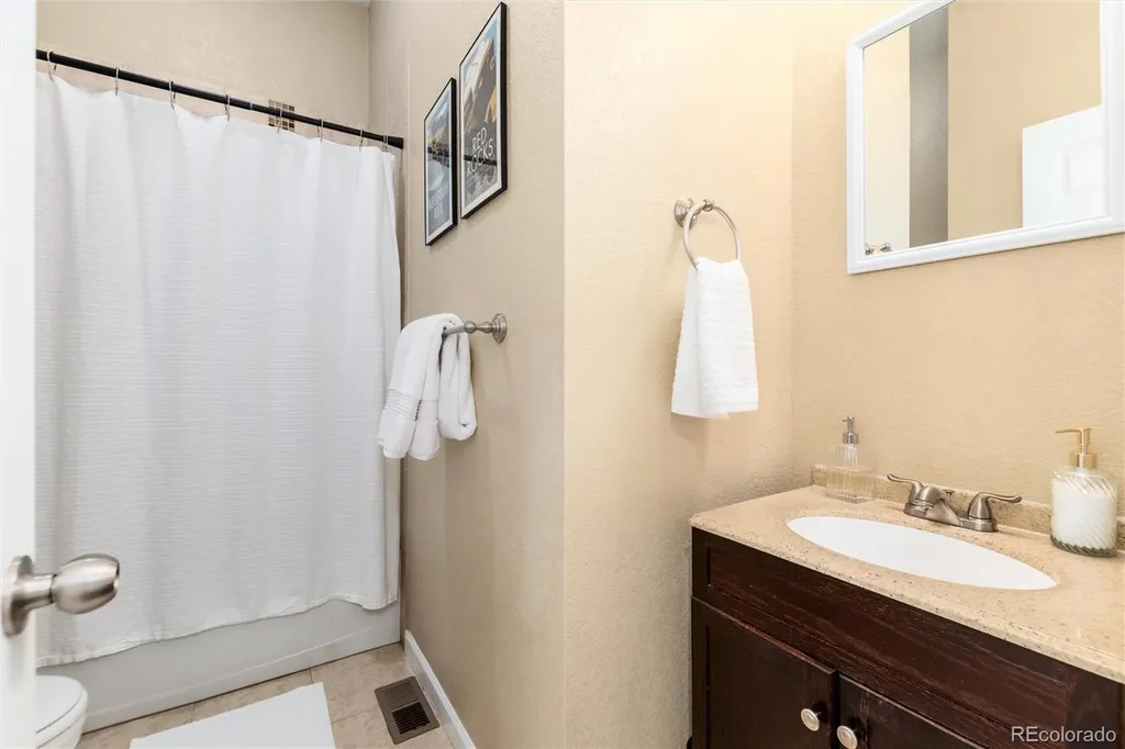 3220 W 24th Avenue Denver CO 80211