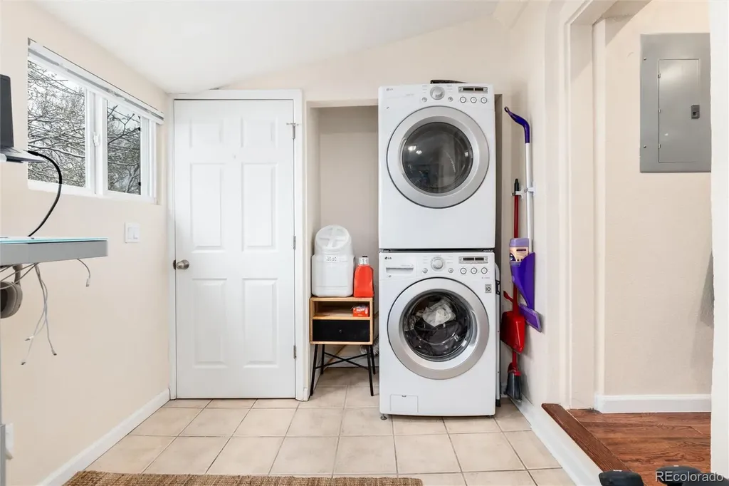 3220 W 24th Avenue Denver CO 80211