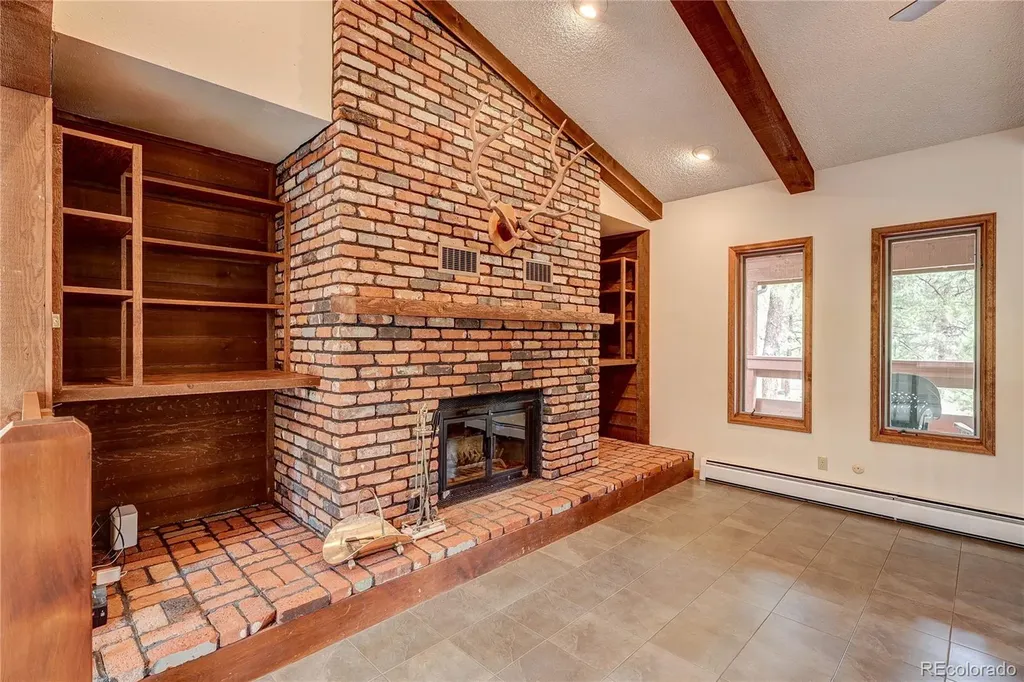 4490 Red Rock Drive Larkspur CO 80118
