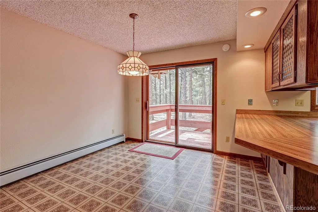4490 Red Rock Drive Larkspur CO 80118