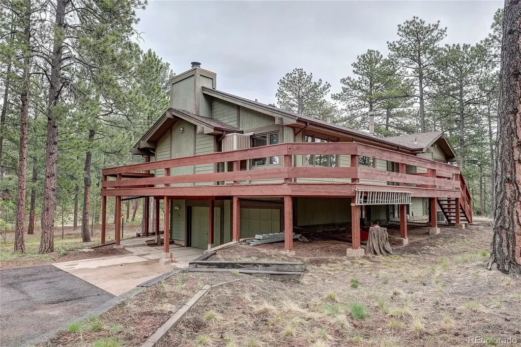 4490 Red Rock Drive Larkspur CO 80118
