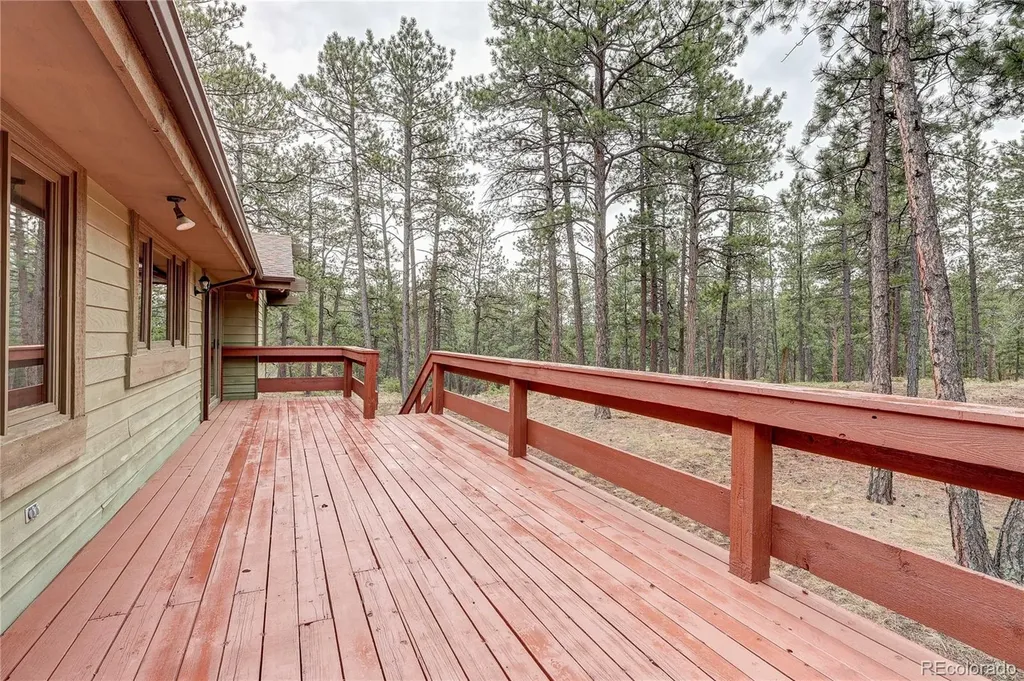 4490 Red Rock Drive Larkspur CO 80118