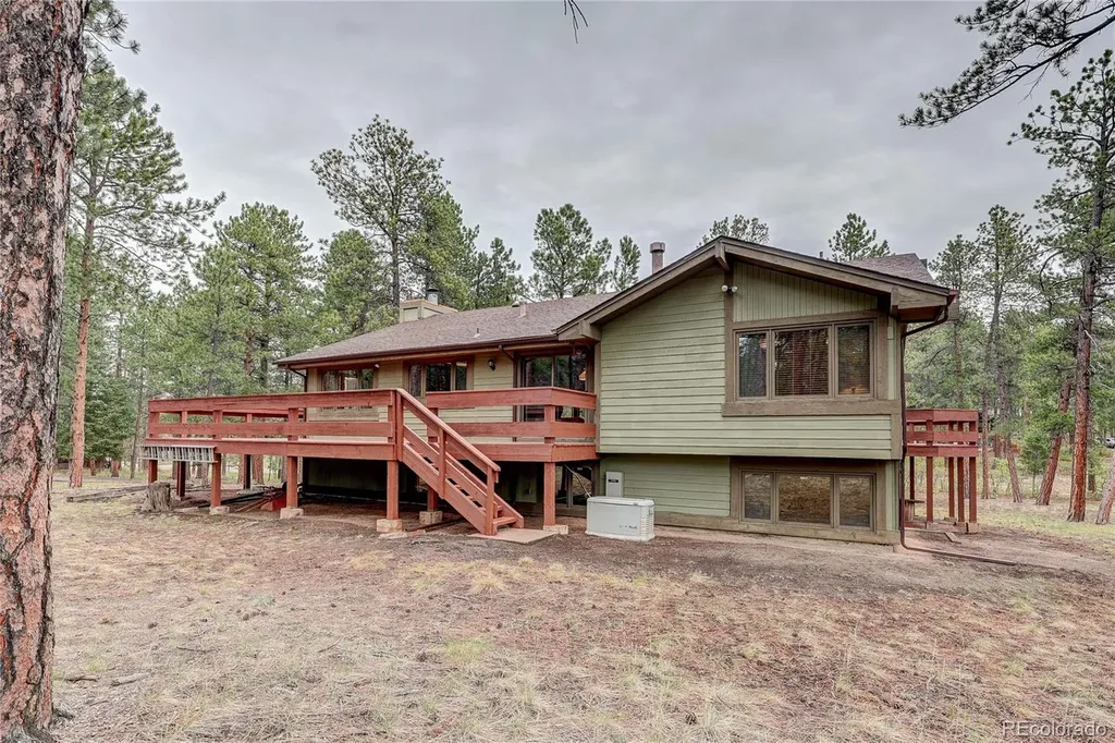 4490 Red Rock Drive Larkspur CO 80118