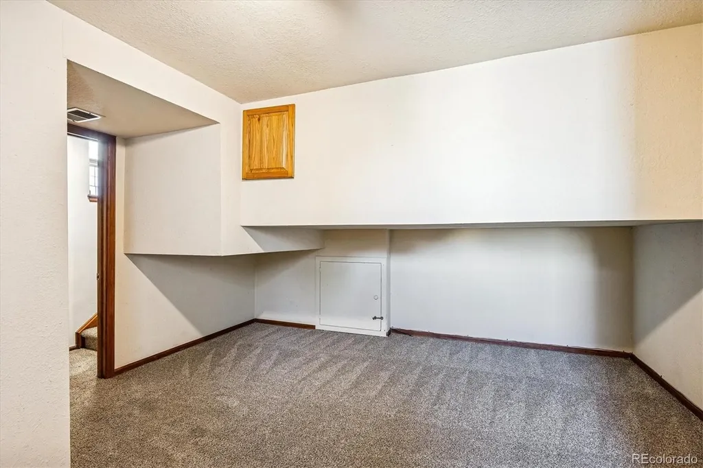 8230 S Ogden Circle Littleton CO 80122