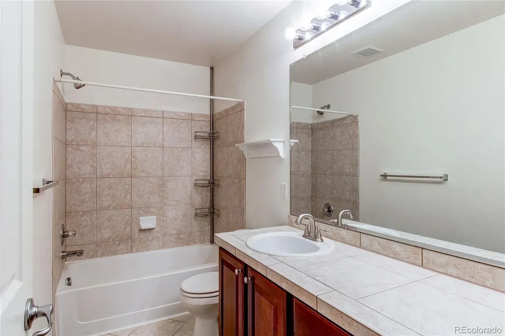 12839 Mayfair Way Englewood CO 80112