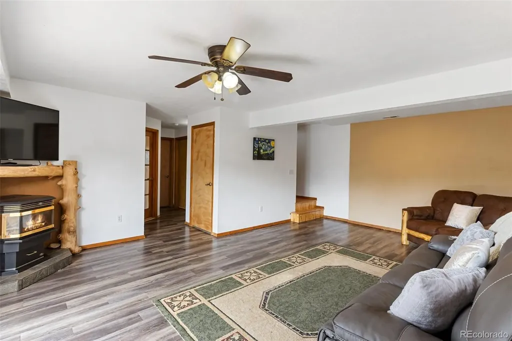 918 Douglas Fir Drive Woodland Park CO 80863
