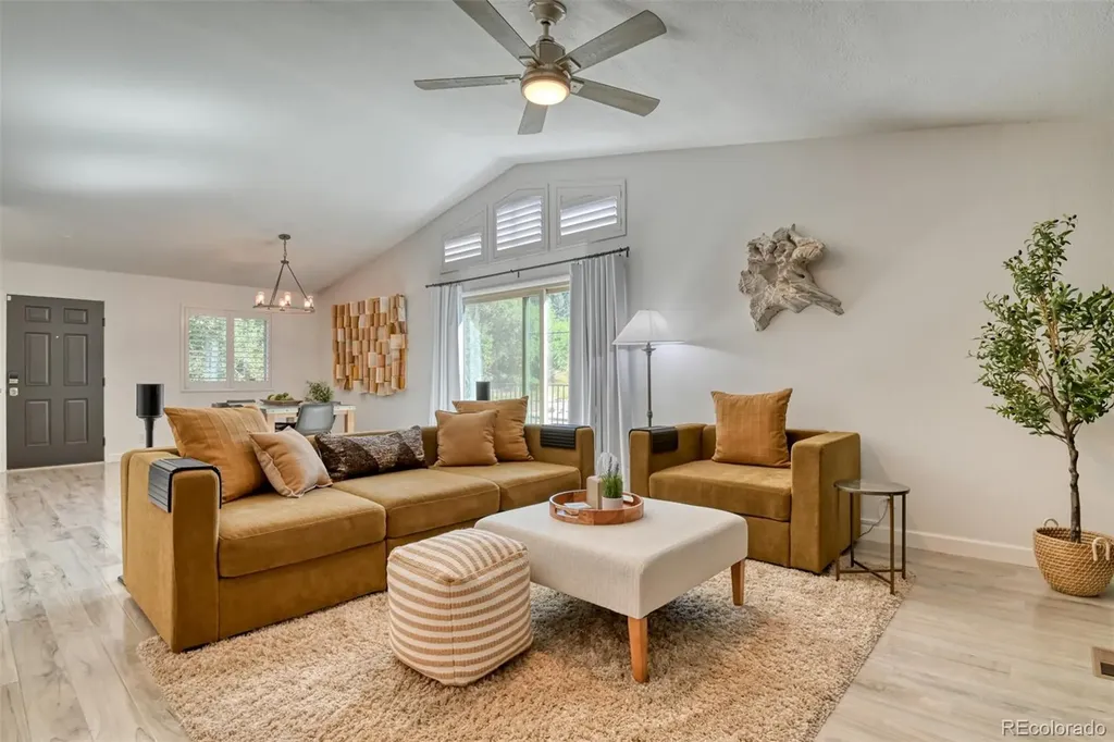 215 Beckers Lane Manitou Springs CO 80829