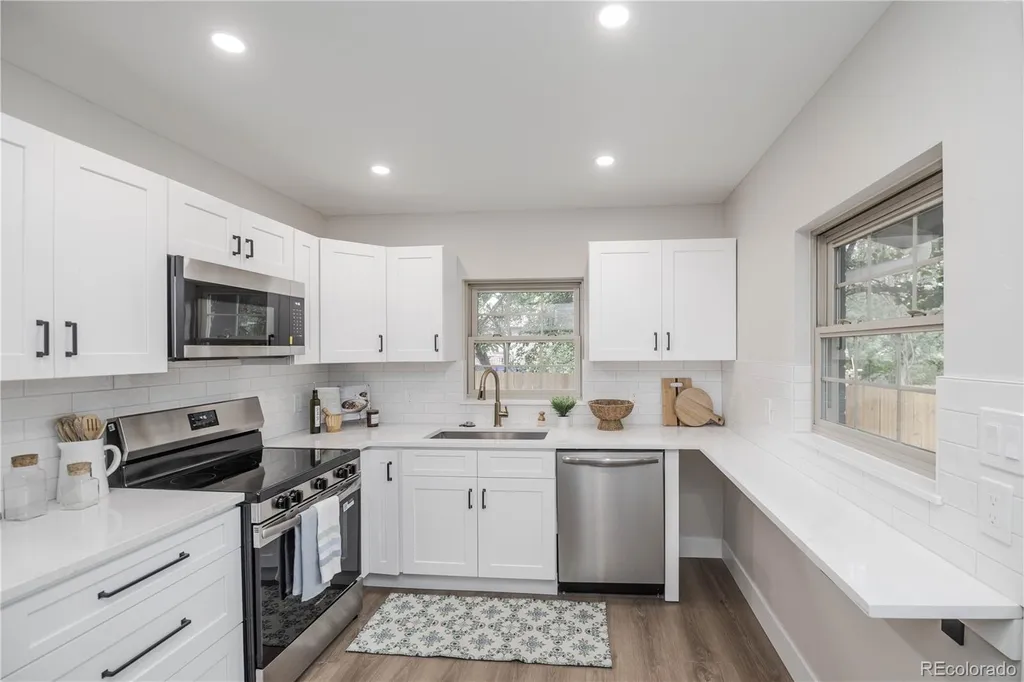 306 E Maplewood Avenue Littleton CO 80121