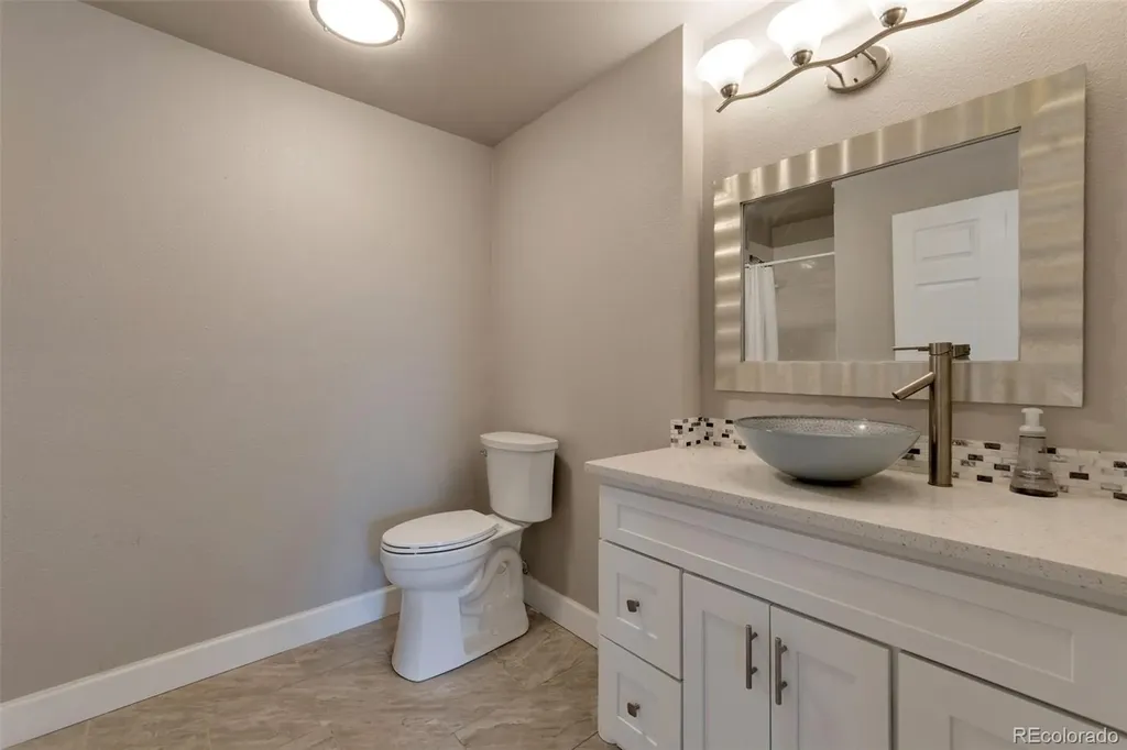 2521 S Bahama Circle Aurora CO 80013