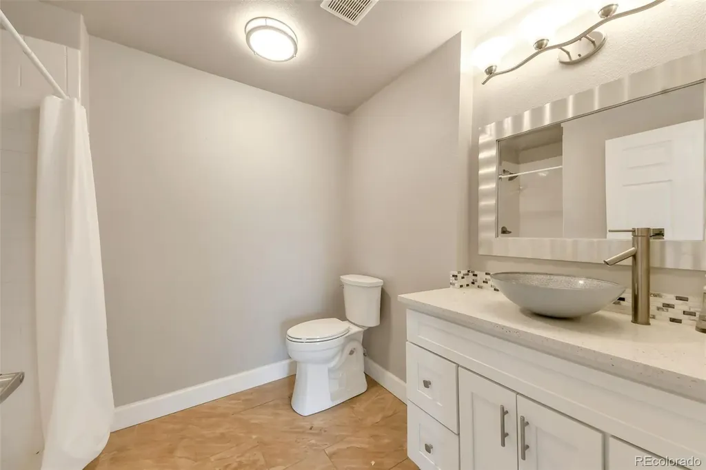 2521 S Bahama Circle Aurora CO 80013