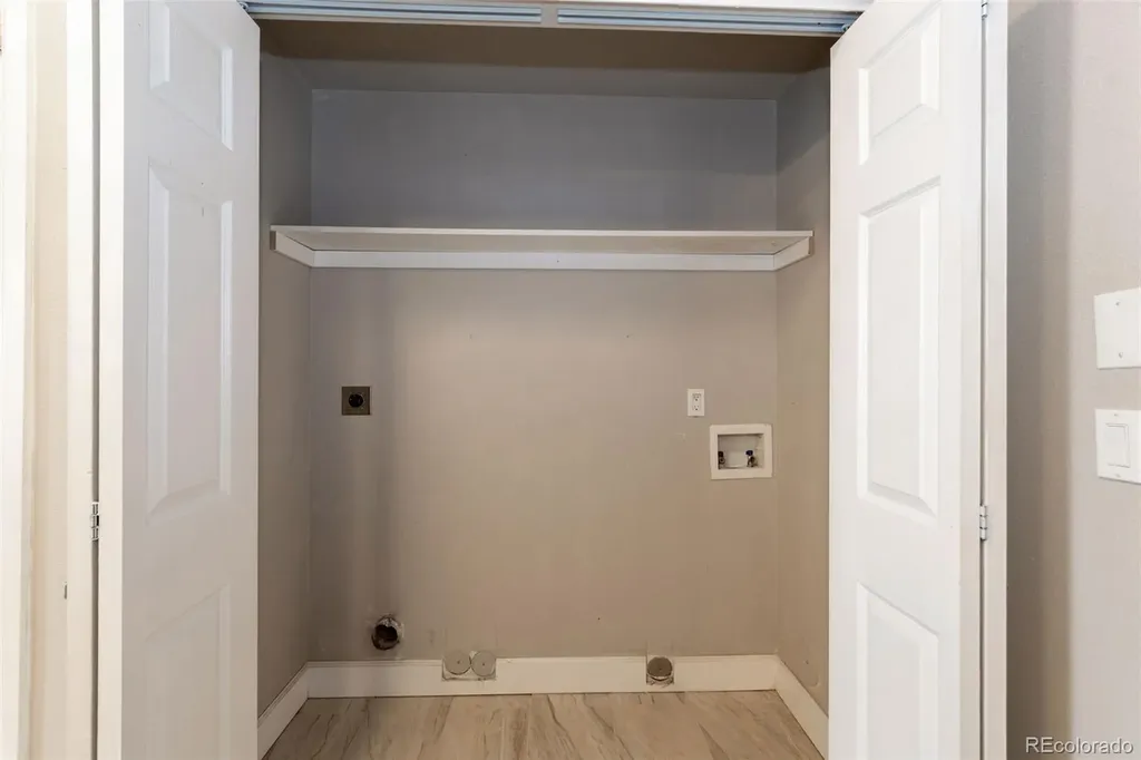 2521 S Bahama Circle Aurora CO 80013