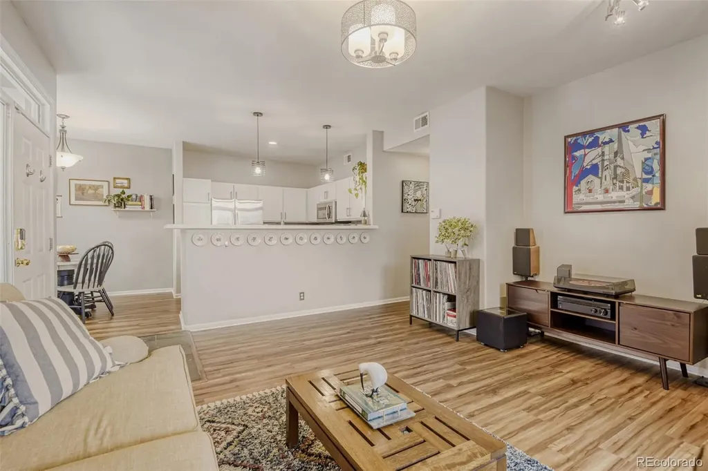 8500 E Jefferson Avenue Denver CO 80237