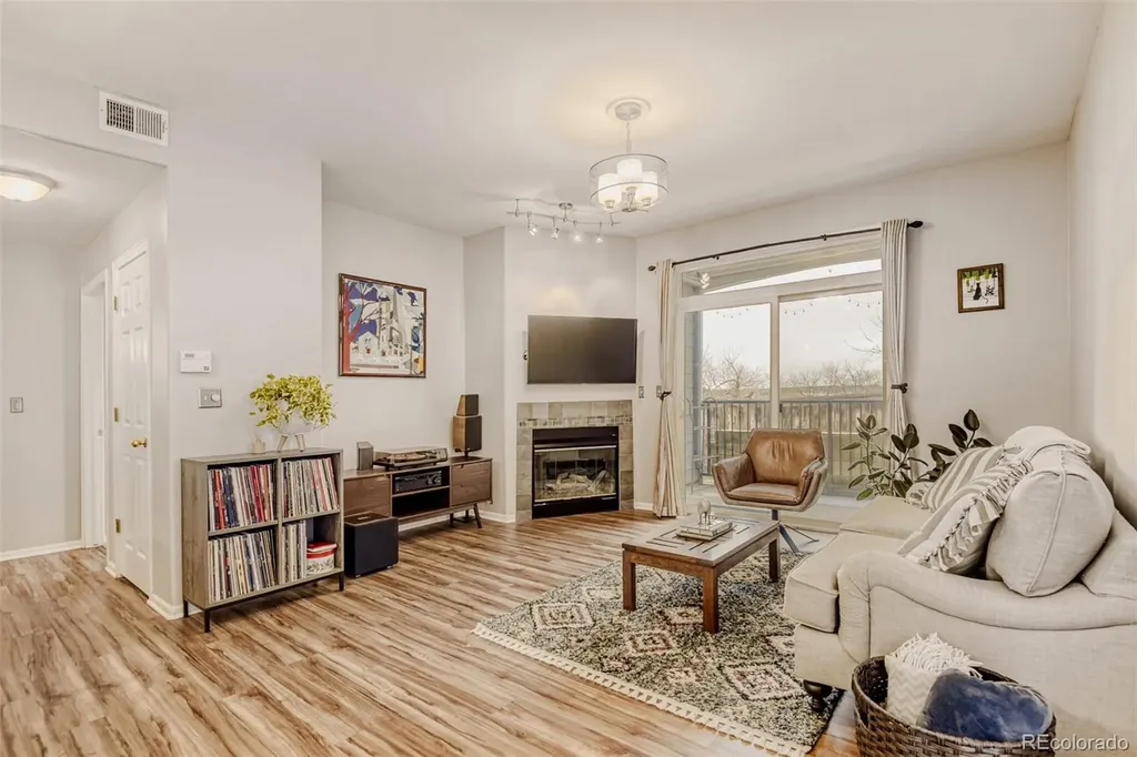 8500 E Jefferson Avenue Denver CO 80237
