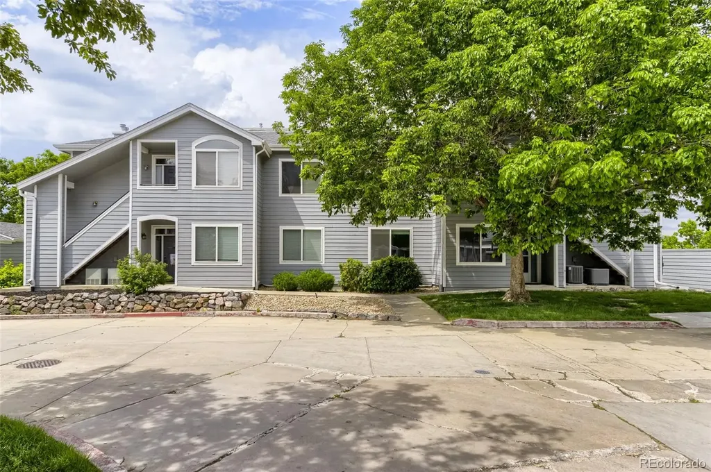 8500 E Jefferson Avenue Denver CO 80237