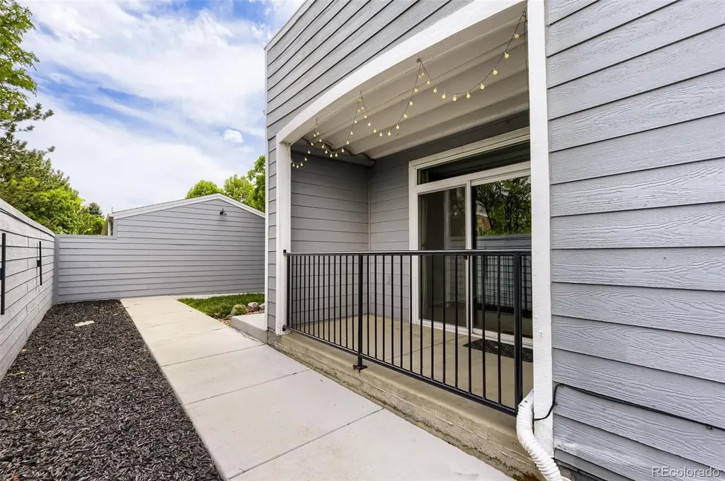 8500 E Jefferson Avenue Denver CO 80237