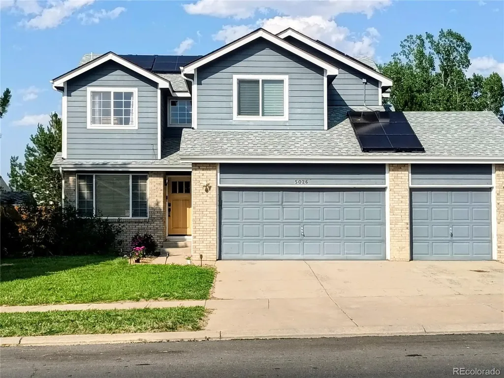 5026 Fontana Court Denver CO 80239