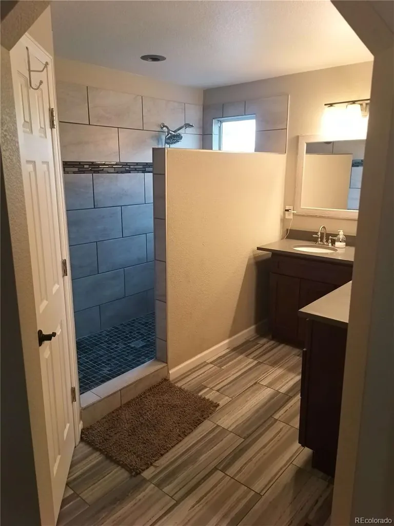 5026 Fontana Court Denver CO 80239