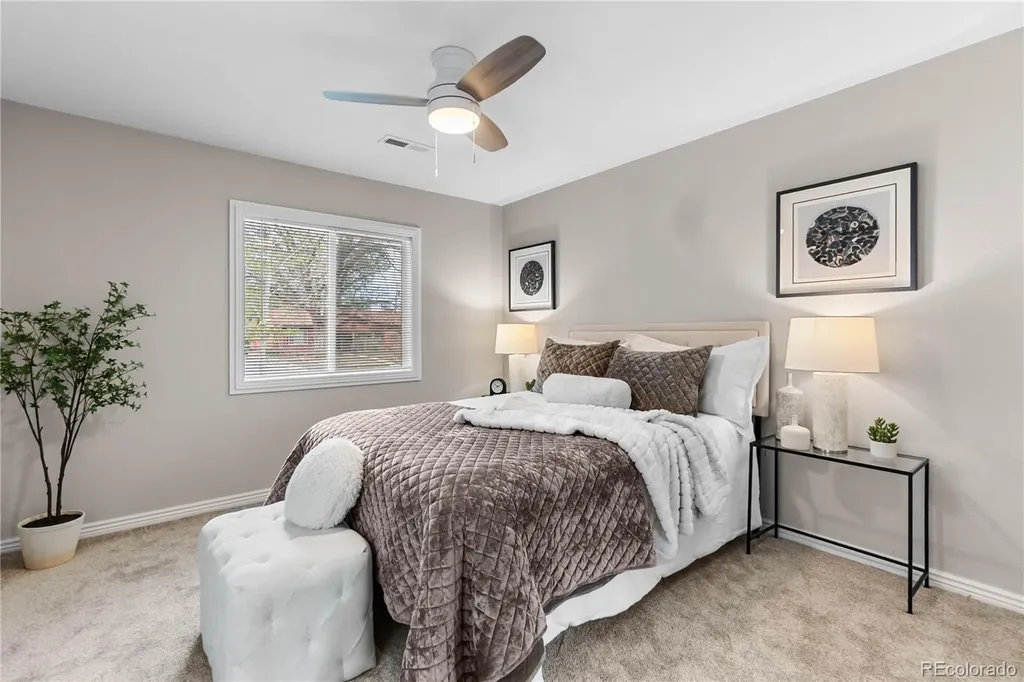 3056 S Grape Way Denver CO 80222