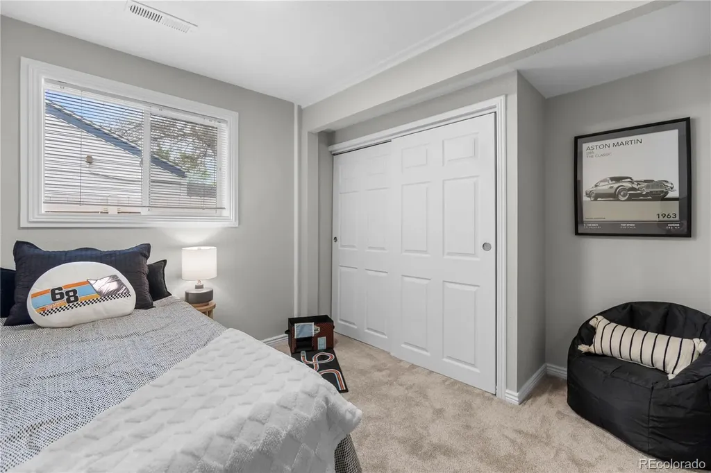 3056 S Grape Way Denver CO 80222