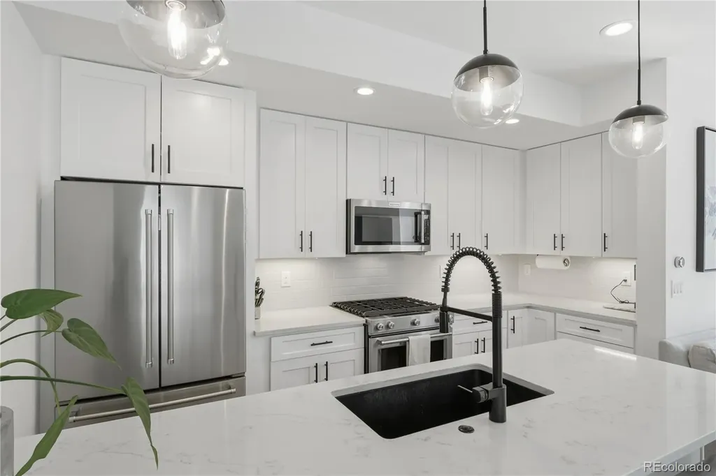 1368 Yates Street Denver CO 80204