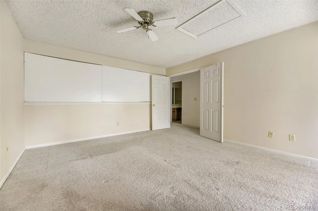 2405 S Worchester Court Aurora CO 80014