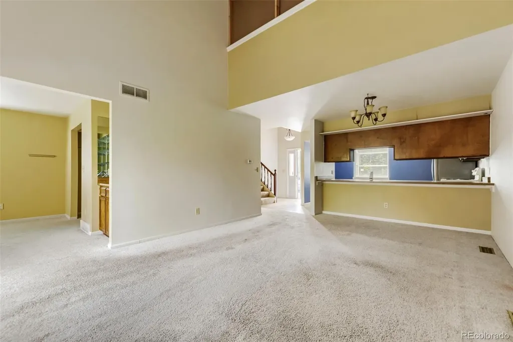2405 S Worchester Court Aurora CO 80014