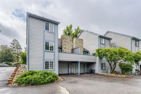 2405 S Worchester Court Aurora CO 80014