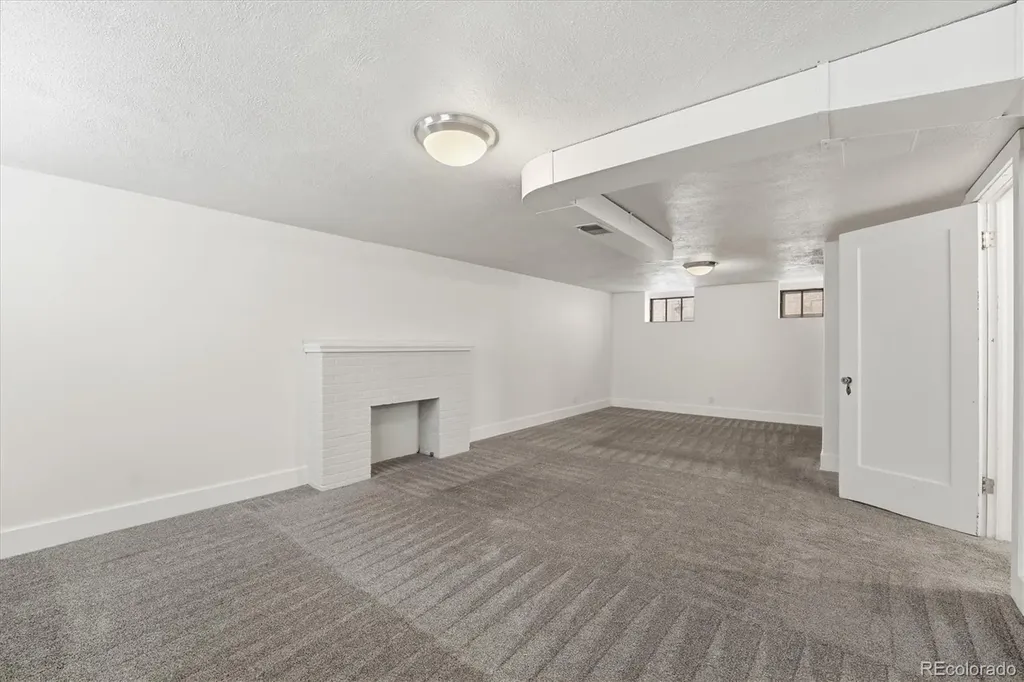 1208 S Elizabeth Street Denver CO 80210