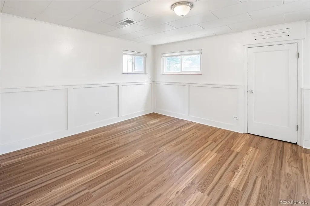 2125 Ames Street Edgewater CO 80214