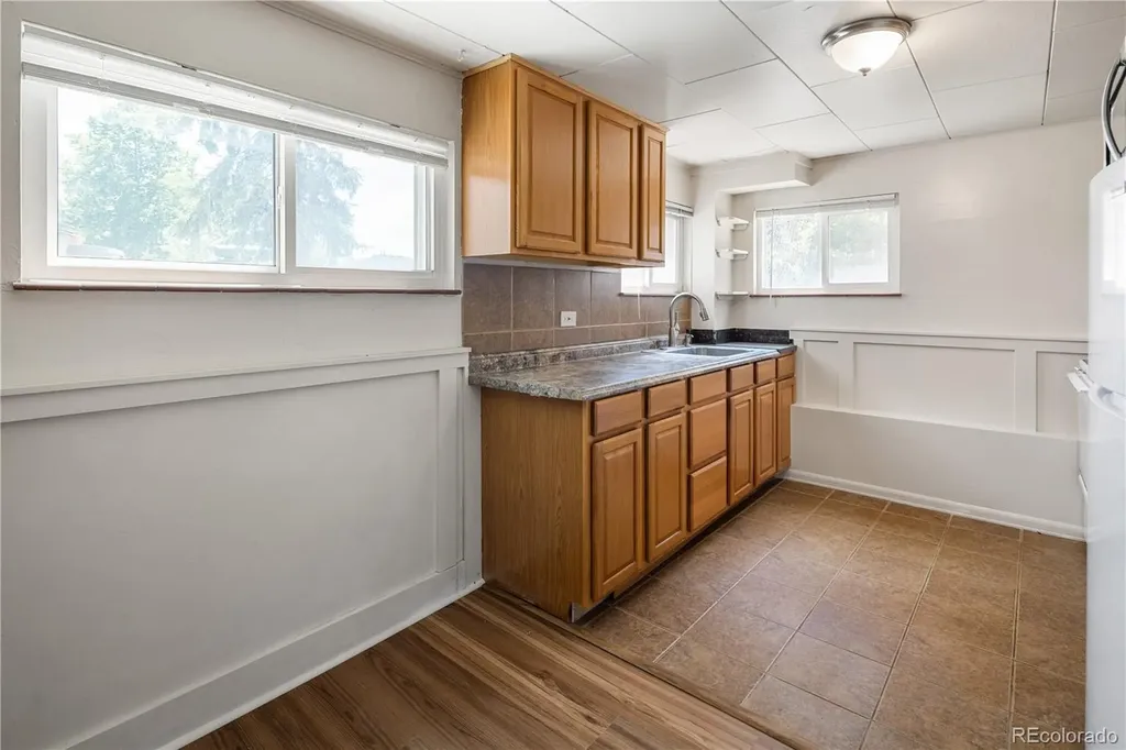 2125 Ames Street Edgewater CO 80214