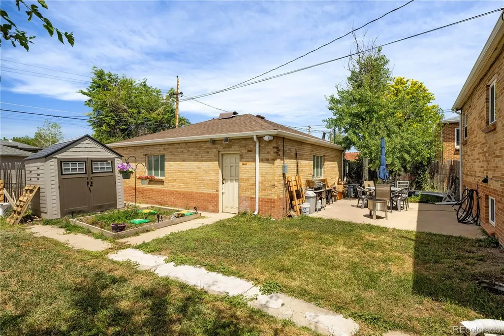 2125 Ames Street Edgewater CO 80214