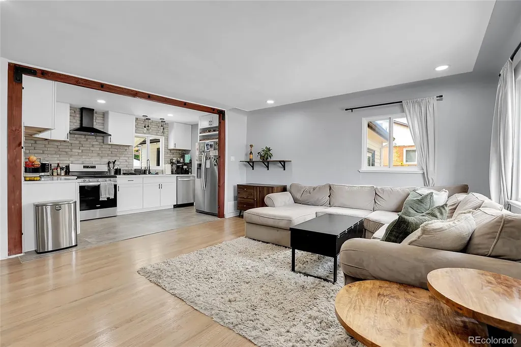 751 S Umatilla Way Denver CO 80223