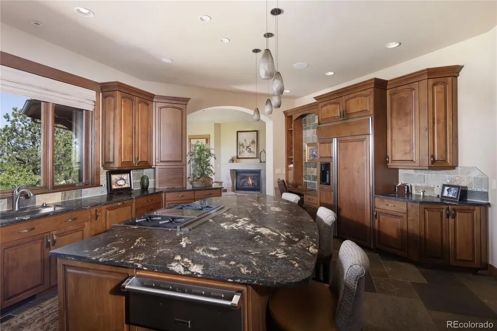 602 Cliffgate Lane Castle Rock CO 80108