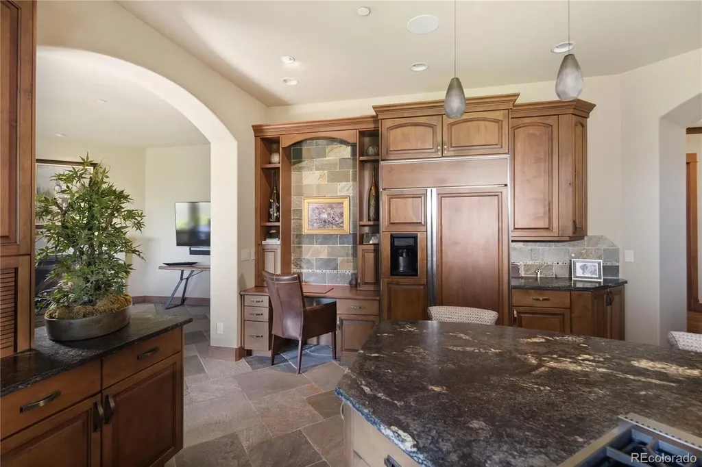 602 Cliffgate Lane Castle Rock CO 80108