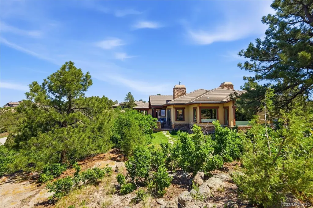 602 Cliffgate Lane Castle Rock CO 80108