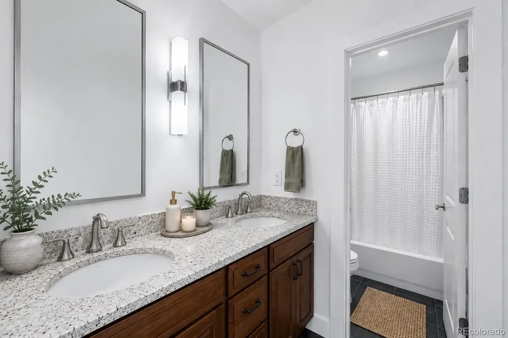 3219 Stuart Street Denver CO 80212