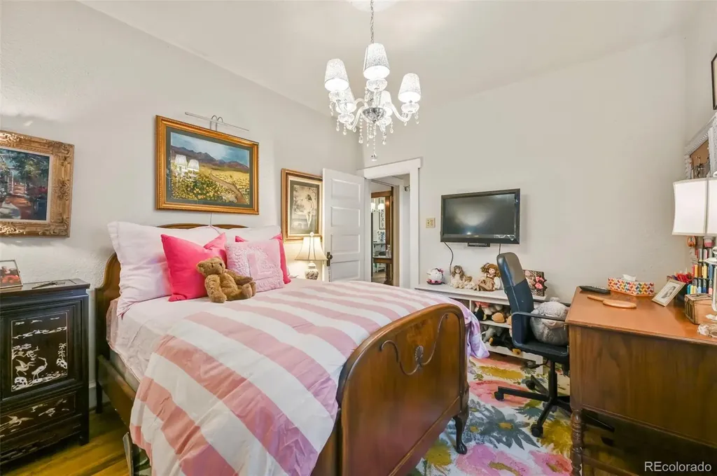 2131 Eliot Street Denver CO 80211
