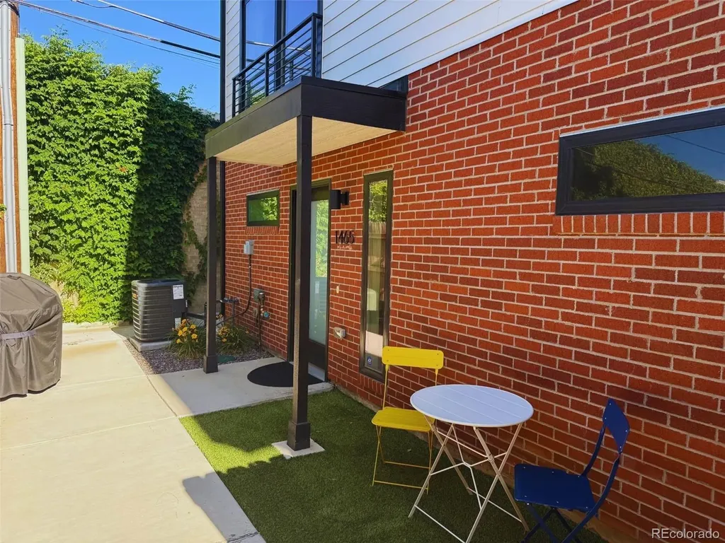 1465 Locust Street Denver CO 80220
