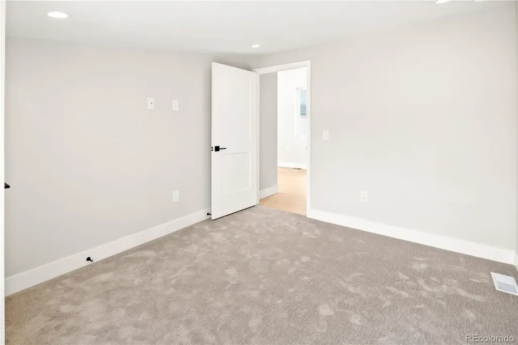 1465 Locust Street Denver CO 80220